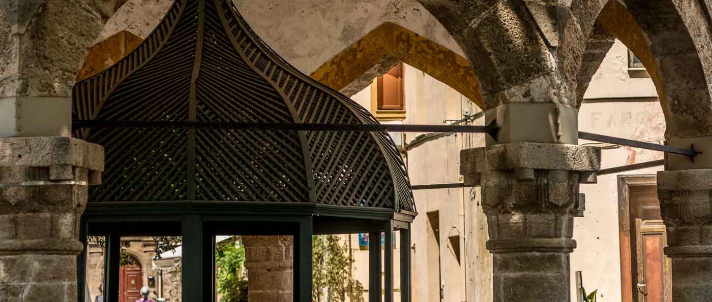 Mango medieval town location